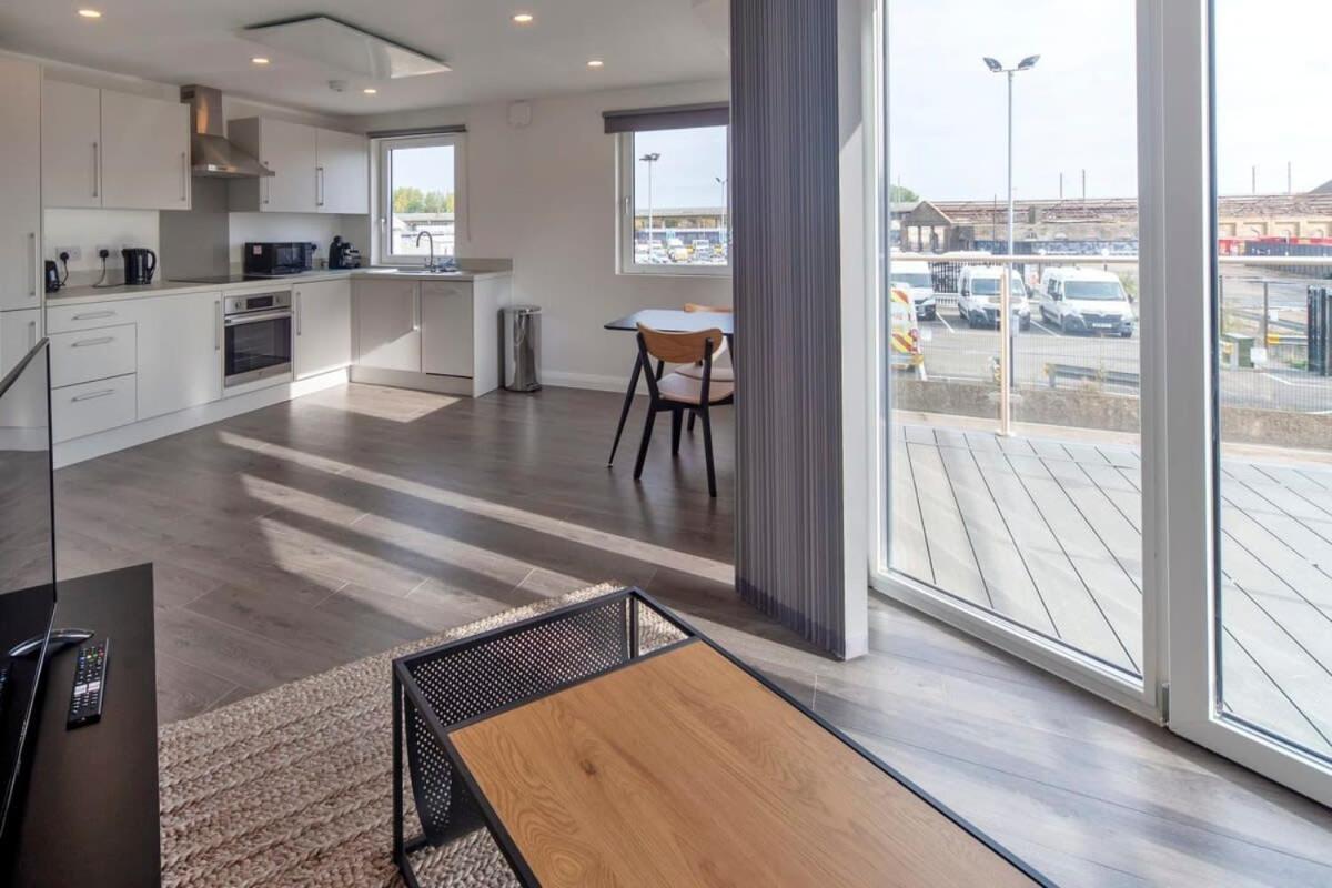 Lovely 1 Bedroom Apartment In Ashford Ашфорд Экстерьер фото